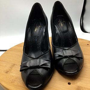 Brooks Brothers Black High Heels Open Toe Shoes
